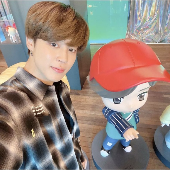 BIG HIT OFFICIAL BTS SEOUL MIC DROP Official Merch SZ‎ M - Picture 7 of 9